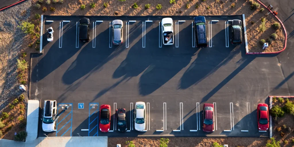 ADSYS akıllı şehir çözümleri ile otopark doluluk, yönlendirme, ödeme ve erişim yönetimi